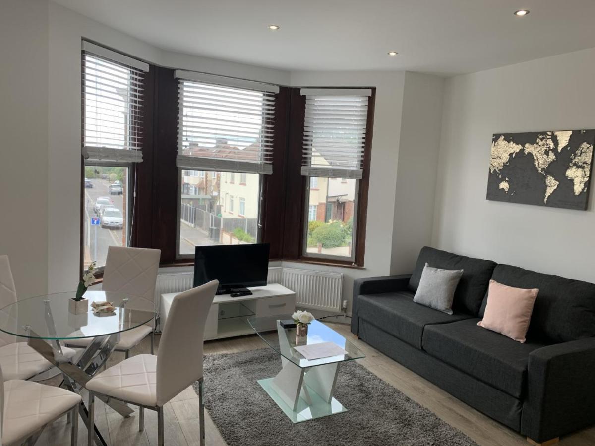 Morland Apartments - Hornchurch London Luaran gambar
