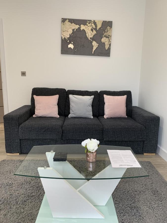 Morland Apartments - Hornchurch London Luaran gambar